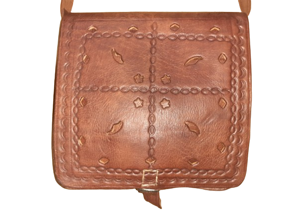 Bolso cuadrado vacuno calado