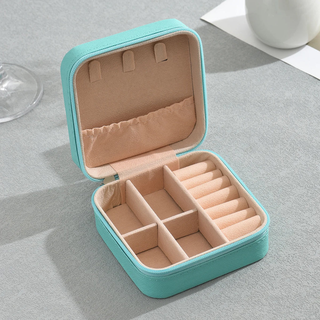 Wunionup Portable Mini Jewelry Travel Case PU Leather Organizer Box Jewelry Storage Holder for Girls Womens Earring, Necklace