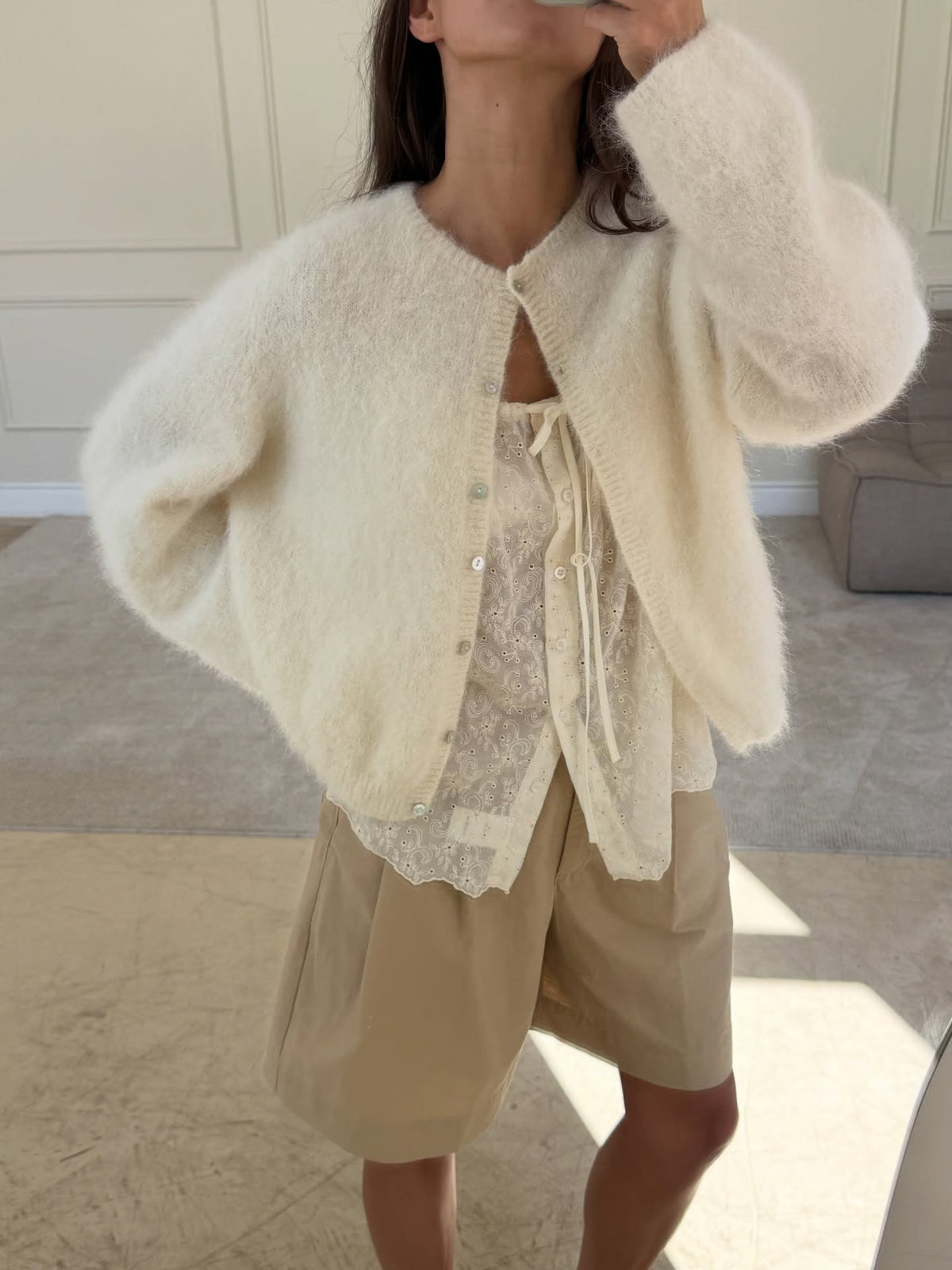 Laid-back Style Wool-Blended Cardigan for Women Knit Short Jacket Soft Long Sleeve Sweater