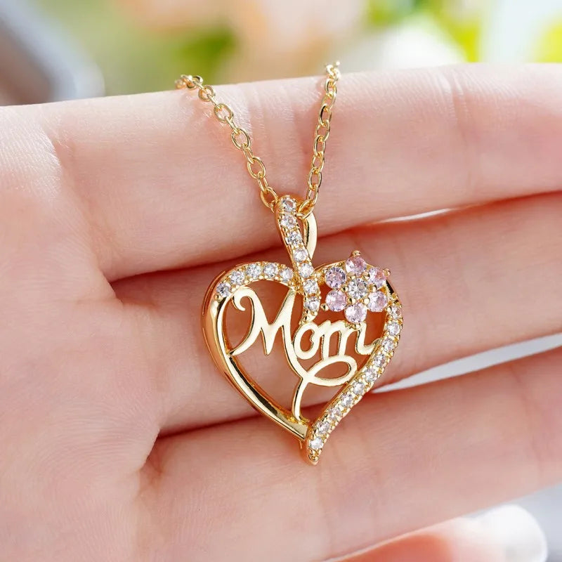 Elegant Style Heart shaped Pendant Necklace Hollow Design Mother's Day Gift Party Suitable for Best Friends Without Box